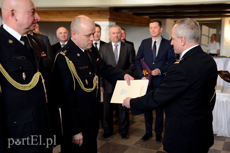 Duże pożary, wielkie tragedie. Strażacy podsumowali rok 2014 zdjęcie nr 100817