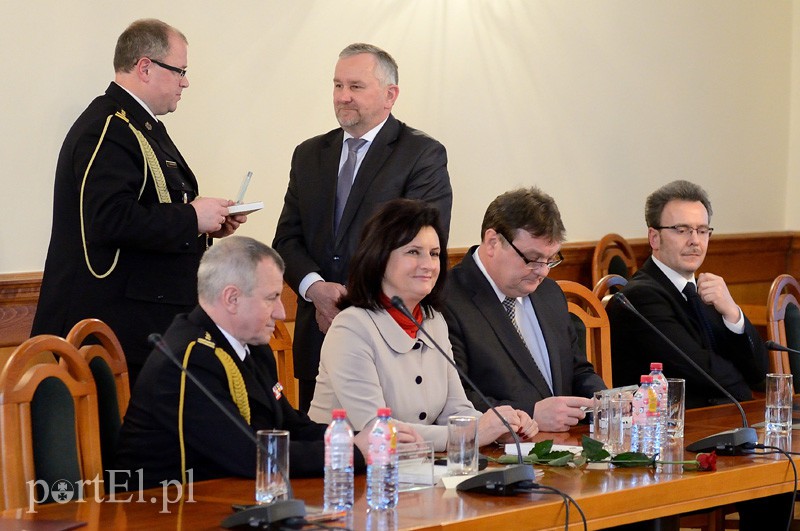 Duże pożary, wielkie tragedie. Strażacy podsumowali rok 2014 zdjęcie nr 100806