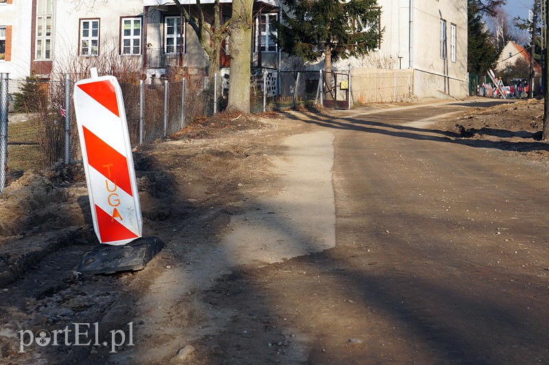 Trwa remont Częstochowskiej, koniec w wakacje  zdjęcie nr 100845