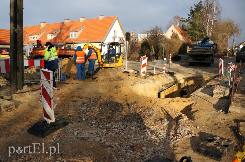 Trwa remont Częstochowskiej, koniec w wakacje  zdjęcie nr 100837