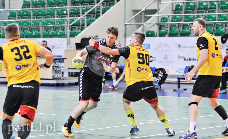 Spadkowicz pokonał Meblarzy zdjęcie nr 101045