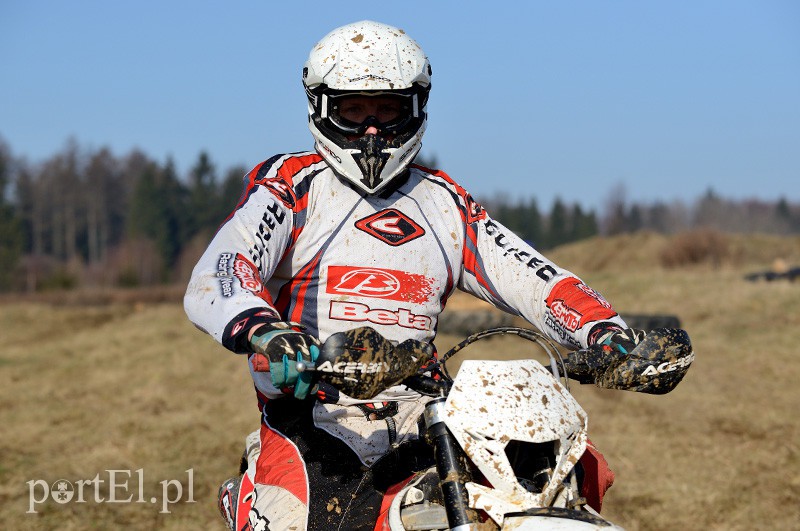 Błoto po kolana, piasek w zębach i adrenalina, która dodaje skrzydeł zdjęcie nr 101252