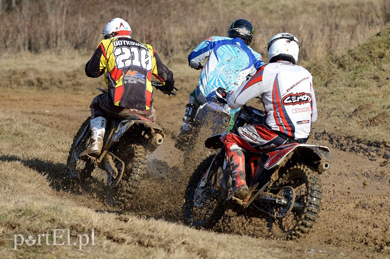Błoto po kolana, piasek w zębach i adrenalina, która dodaje skrzydeł zdjęcie nr 101256