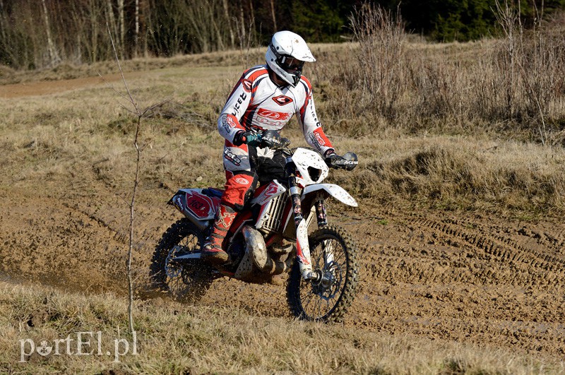 Błoto po kolana, piasek w zębach i adrenalina, która dodaje skrzydeł zdjęcie nr 101245