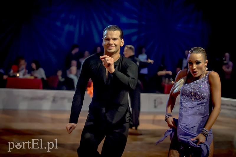 Gala Finałowa Mistrzostw Polski FTS w tańcach latynoamerykańskich (Dzień I) zdjęcie nr 101715