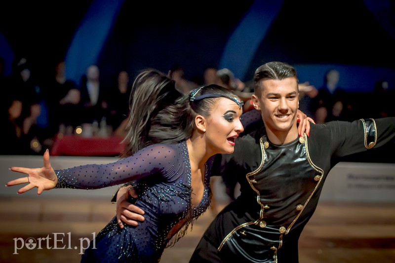 Gala Finałowa Mistrzostw Polski FTS w tańcach latynoamerykańskich (Dzień I) zdjęcie nr 101721