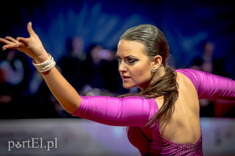 Gala Finałowa Mistrzostw Polski FTS w tańcach latynoamerykańskich (Dzień I) zdjęcie nr 101701