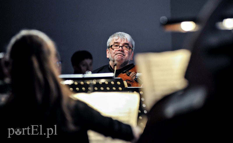 Elbląg Wirtuoz skrzypiec i muzyka mistrzów