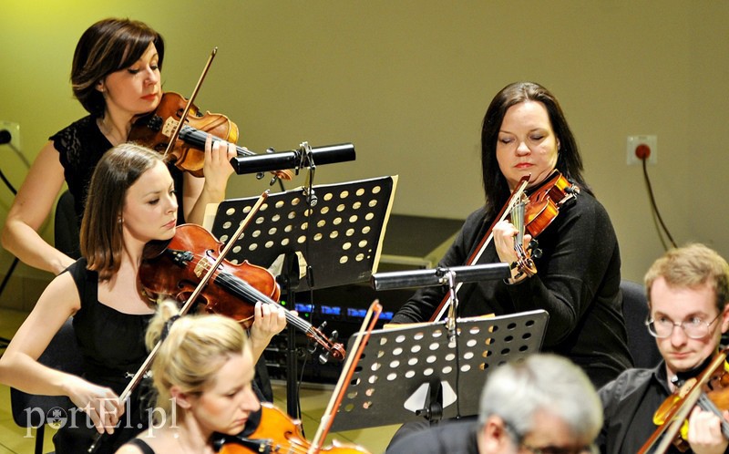 Wirtuoz skrzypiec i muzyka mistrzów zdjęcie nr 101906