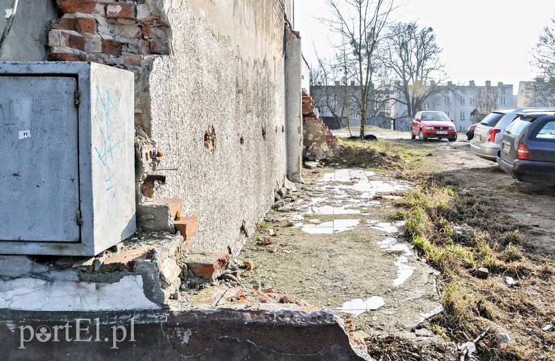 Ten budynek zamienia się w ruinę. Kto go uratuje? zdjęcie nr 102111