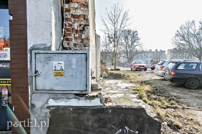 Ten budynek zamienia się w ruinę. Kto go uratuje? zdjęcie nr 102112