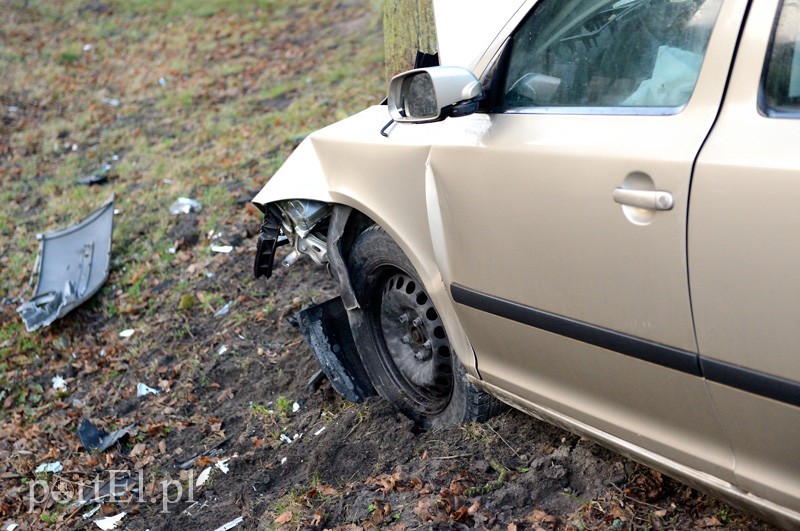Wypadek na Fromborskiej: dwie osoby ranne zdjęcie nr 102337