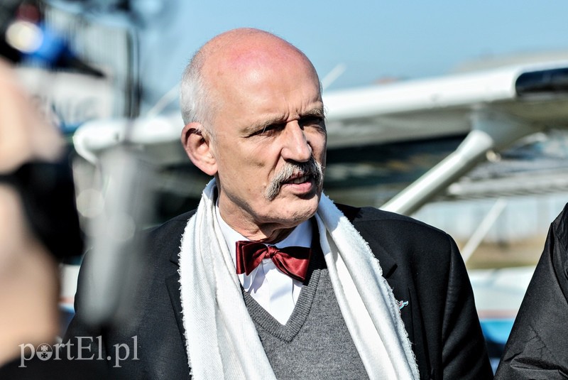 Korwin-Mikke: Bezrobocie można zlikwidować w kilka dni zdjęcie nr 102513