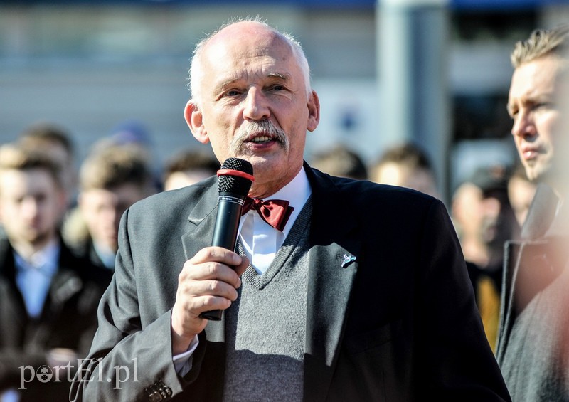 Korwin-Mikke: Bezrobocie można zlikwidować w kilka dni zdjęcie nr 102541