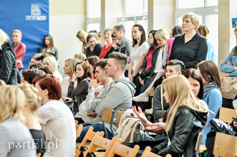 Przyszłość ma niebieskie usta zdjęcie nr 102657