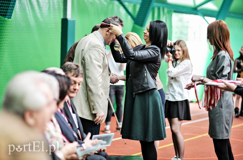 Zamiast skromnej sali nowoczesna hala zdjęcie nr 102691