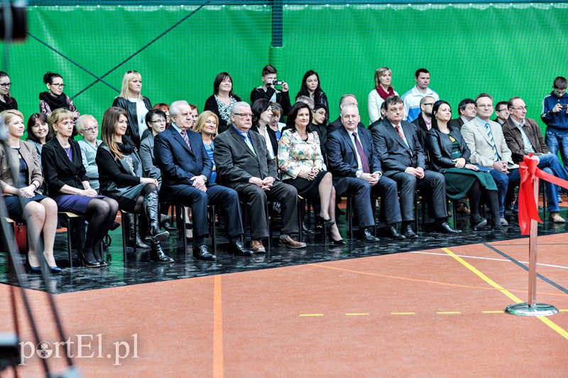 Zamiast skromnej sali nowoczesna hala zdjęcie nr 102674