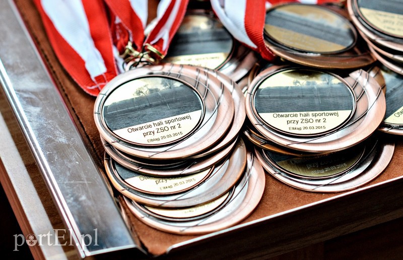 Zamiast skromnej sali nowoczesna hala zdjęcie nr 102672