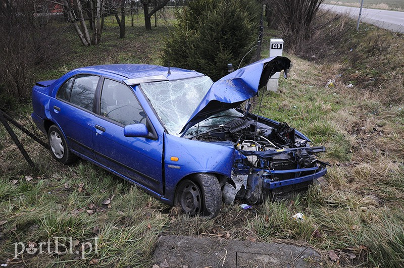 Zderzenie na skrzyżowaniu w Kazimierzowie zdjęcie nr 103361