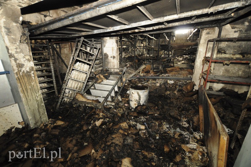 Fabryka świec w Raczkach Elbląskich po pożarze zdjęcie nr 103411