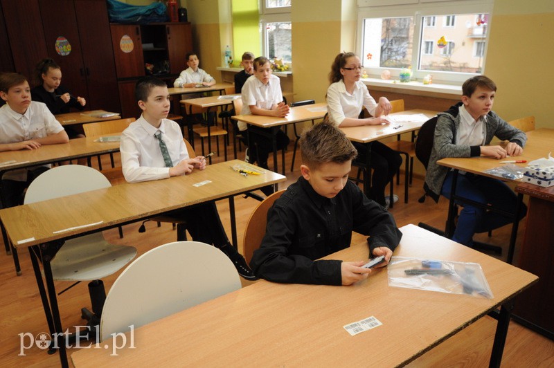  Szóstoklasiści piszą egzamin zdjęcie nr 103432