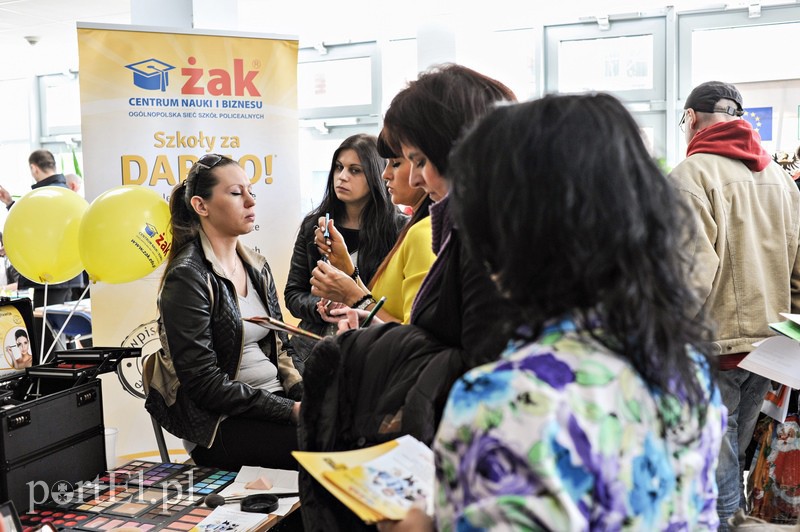 650 ofert na targach pracy zdjęcie nr 103656