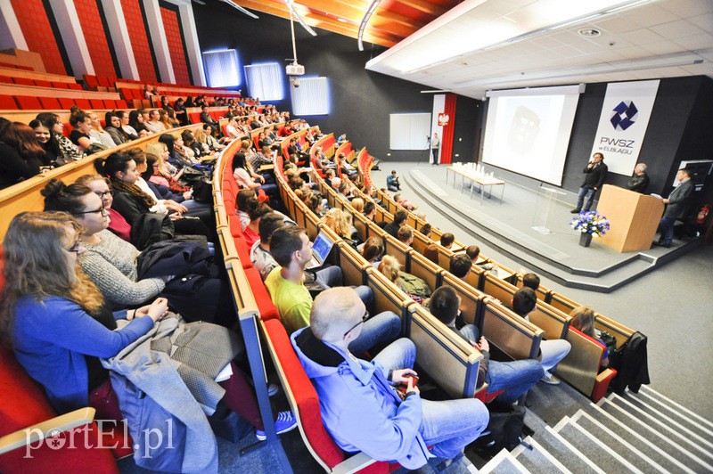 Wykład w PWSZ - rzeźby przestrzenne zdjęcie nr 103698