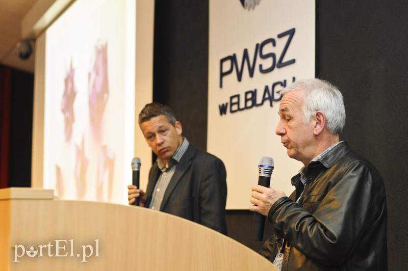 Wykład w PWSZ - rzeźby przestrzenne zdjęcie nr 103705