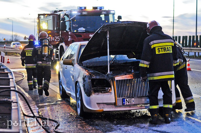  Na obwodnicy płonął "rolls-royce" zdjęcie nr 103709