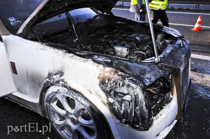  Na obwodnicy płonął "rolls-royce" zdjęcie nr 103708