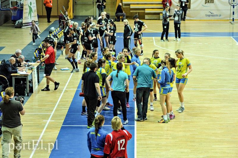 Start przegrał w Gdyni pierwszy mecz o finał  zdjęcie nr 104369