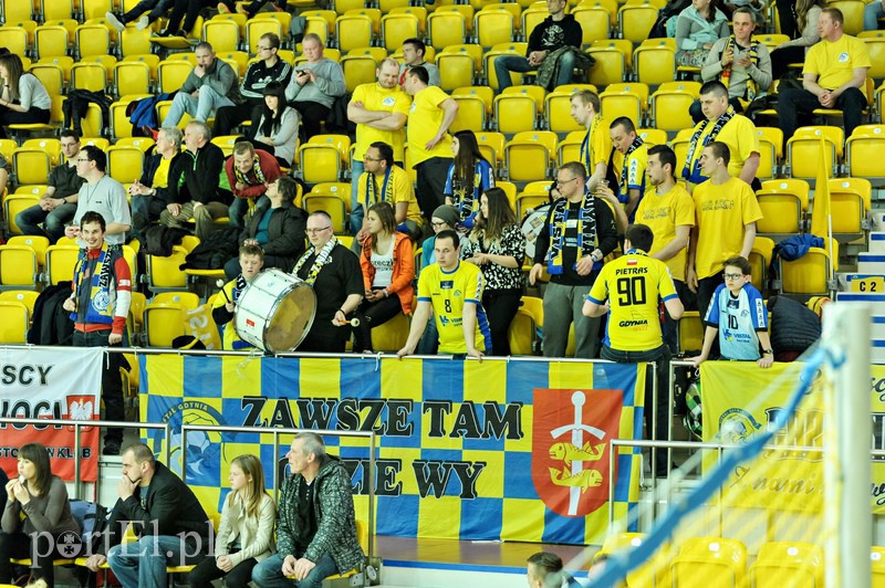 Start przegrał w Gdyni pierwszy mecz o finał  zdjęcie nr 104368