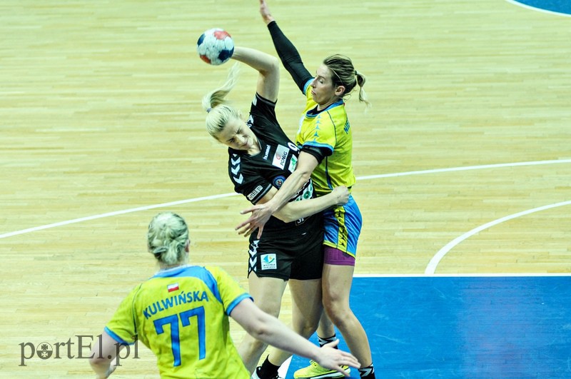 Start przegrał w Gdyni pierwszy mecz o finał  zdjęcie nr 104351