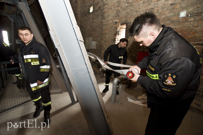  Przebadali wieżę wzdłuż i wszerz zdjęcie nr 104906