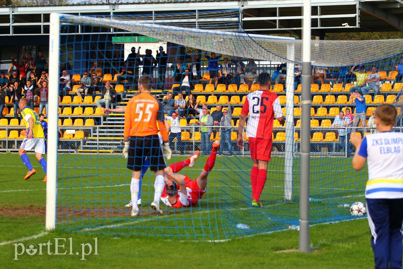 Olimpia wygrała z ŁKS Łomża zdjęcie nr 104994