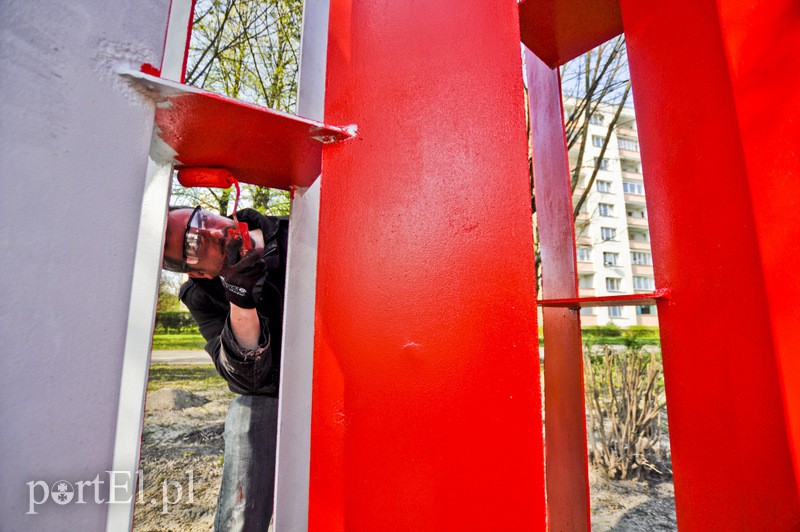 Odmalowali formy przestrzenne zdjęcie nr 105152