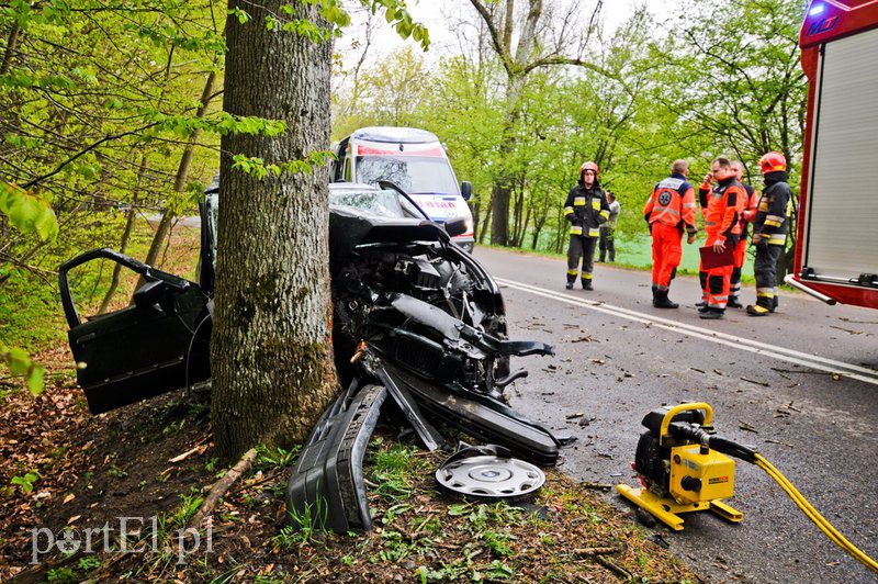  Kierowca pijany, pasażerka nie żyje zdjęcie nr 105640