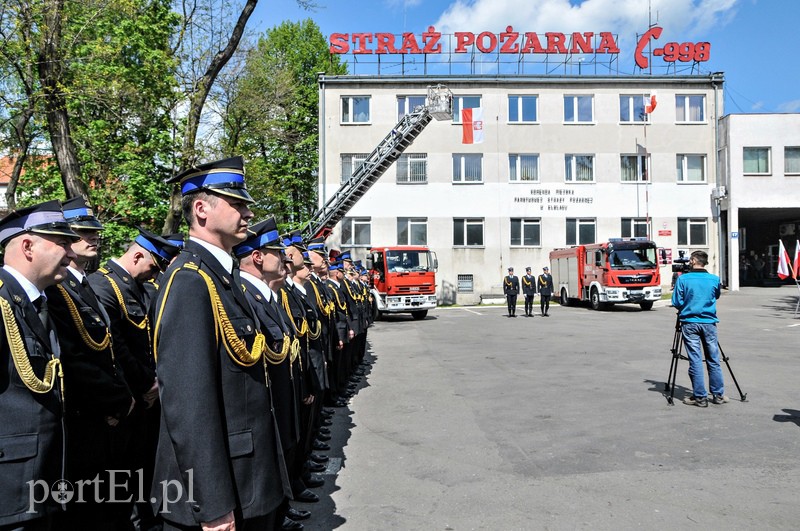 Po prostu wykonują swoją pracę, ale raz do roku świętują zdjęcie nr 105829