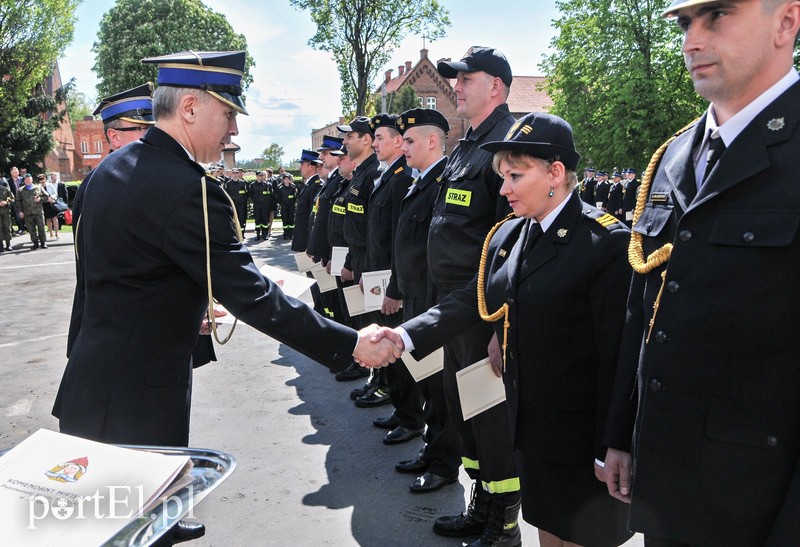 Po prostu wykonują swoją pracę, ale raz do roku świętują zdjęcie nr 105843