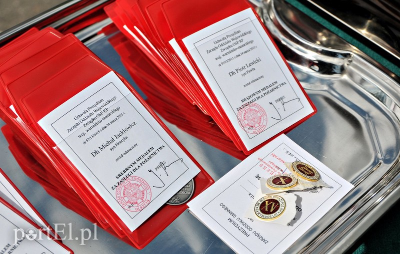 Po prostu wykonują swoją pracę, ale raz do roku świętują zdjęcie nr 105813