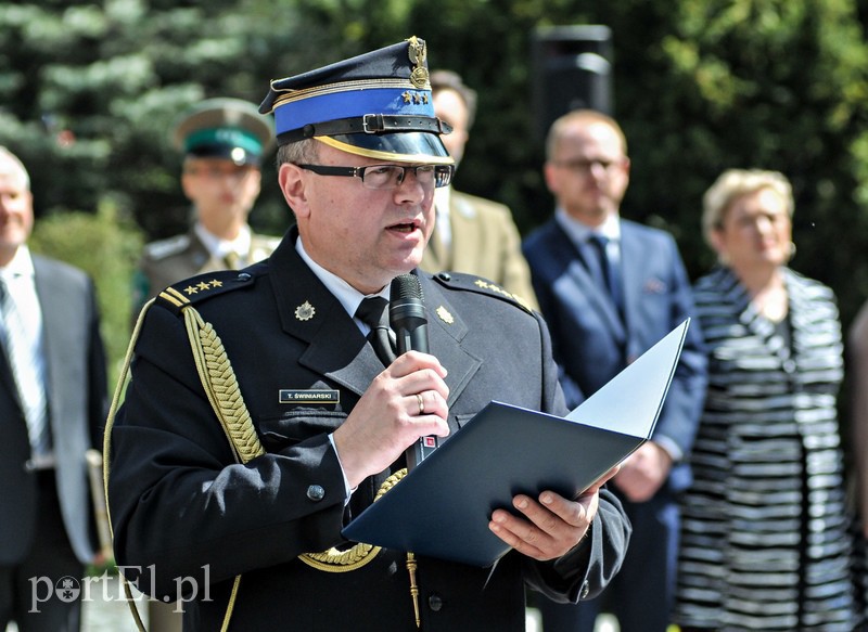 Po prostu wykonują swoją pracę, ale raz do roku świętują zdjęcie nr 105823