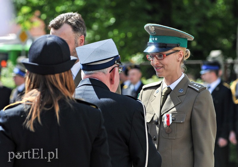 Po prostu wykonują swoją pracę, ale raz do roku świętują zdjęcie nr 105837