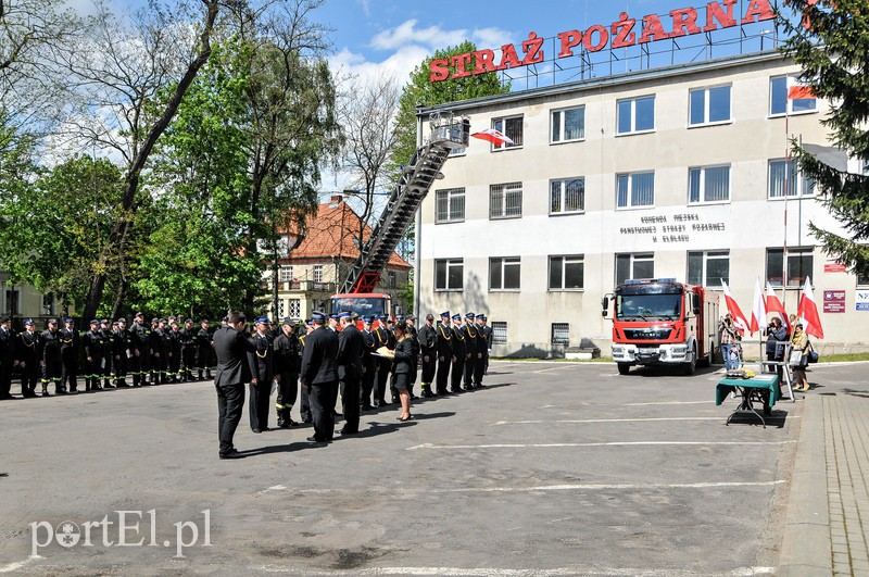 Po prostu wykonują swoją pracę, ale raz do roku świętują zdjęcie nr 105840