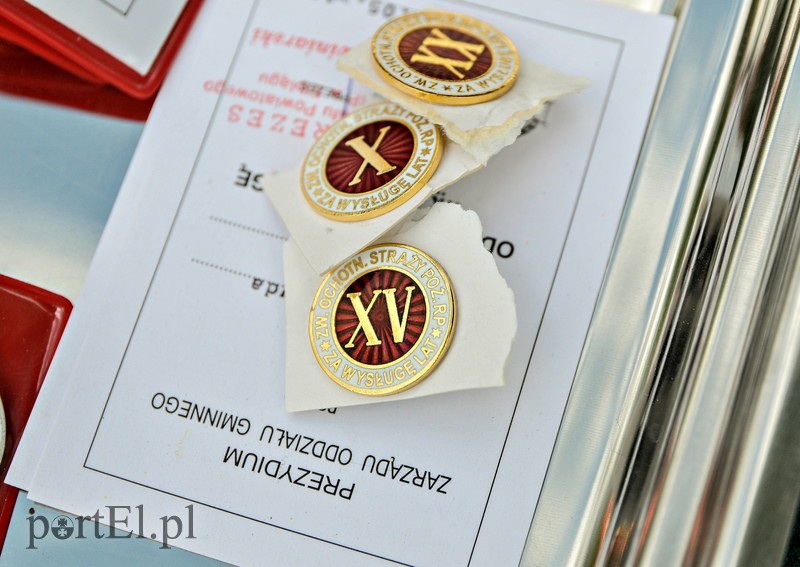 Po prostu wykonują swoją pracę, ale raz do roku świętują zdjęcie nr 105814