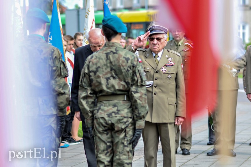 Rocznica obchodzona w ciszy zdjęcie nr 105848