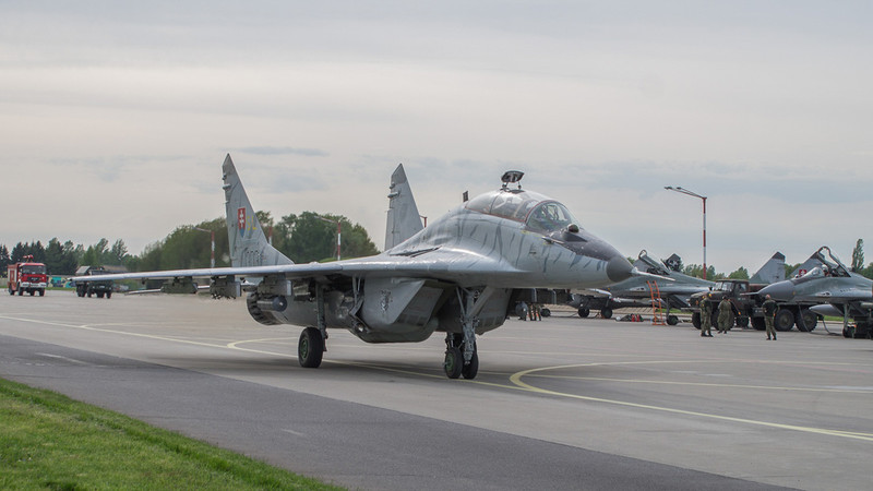Słowacy w 22 Bazie Lotnictwa Taktycznego zdjęcie nr 106120