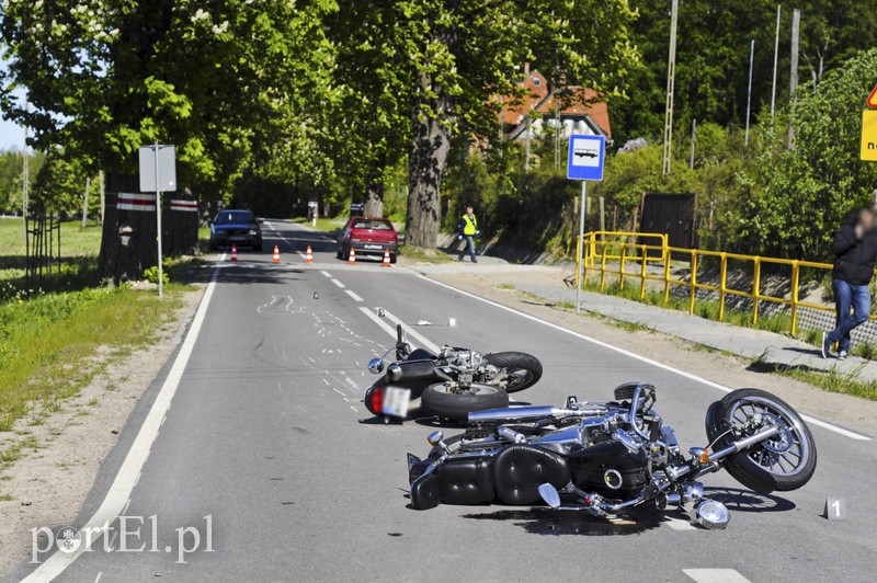 Elbląg  Wypadek motocykowy w Kadynach 