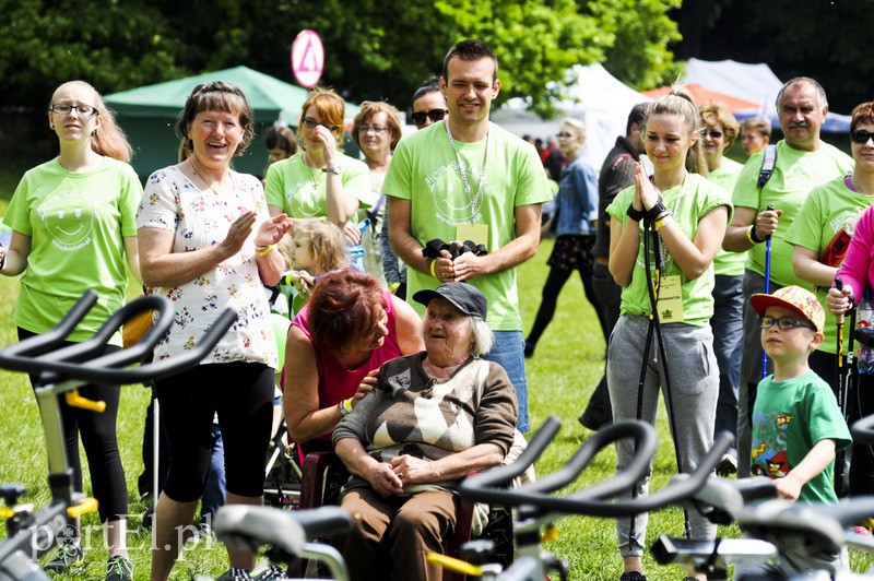  Maszerowali z kijkami aż miło zdjęcie nr 107600