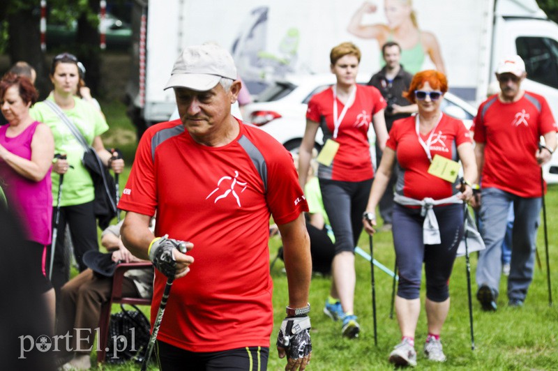  Maszerowali z kijkami aż miło zdjęcie nr 107611