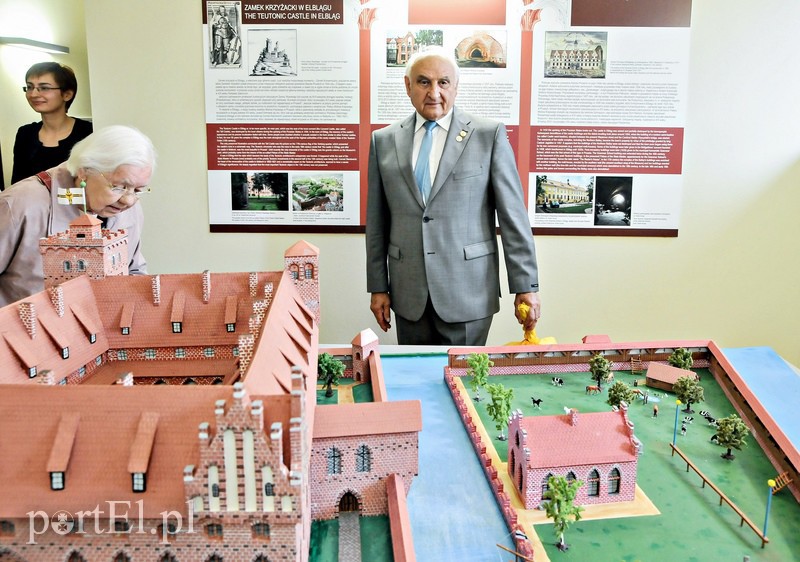 Zamek Wysoki przyjechał z Niemiec zdjęcie nr 108157